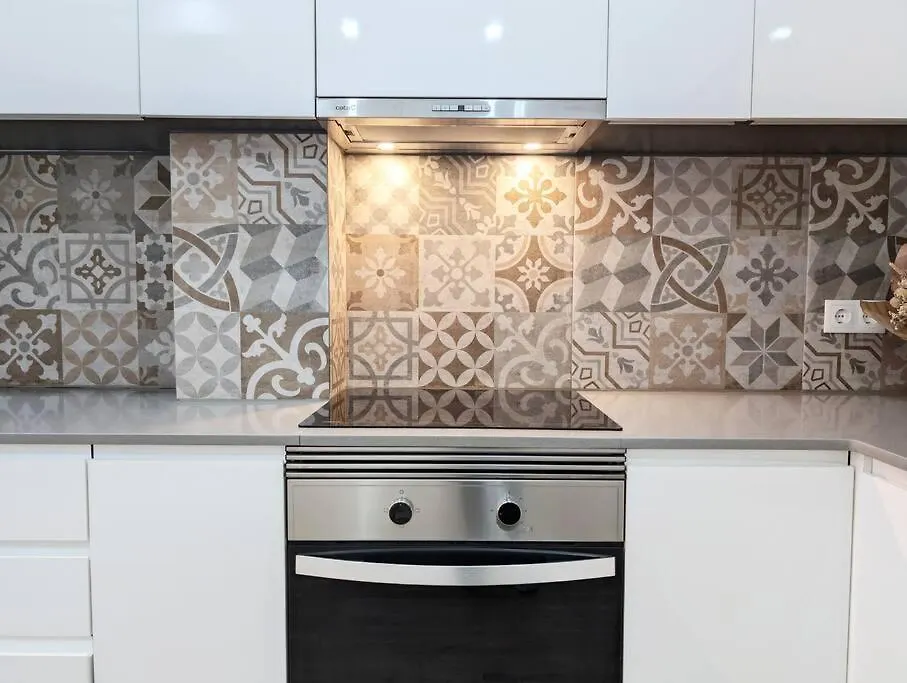 New Flat In The Centre, 10 Min From Bcn Airport Apartment Cornella de Llobregat